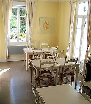 **  Le Thimothee : Hotel & Studios Saint-Raphaël フランス