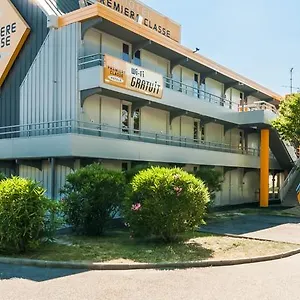 Hotel Premiere Classe Orange