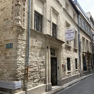 le-medieval-avignon.aixenprovencehotels.org/