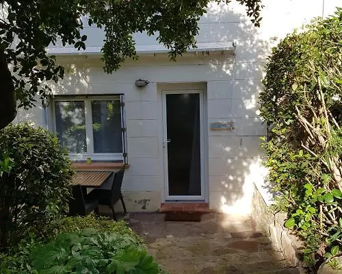 Le Thimothee : Hotel & Studios Saint-Raphael  2*, Saint-Raphael (Var)