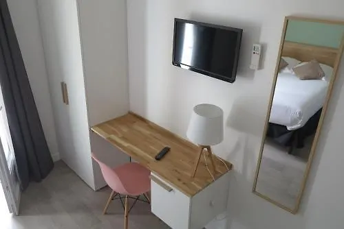 Le Thimothee : Hotel & Studios Saint-Raphael